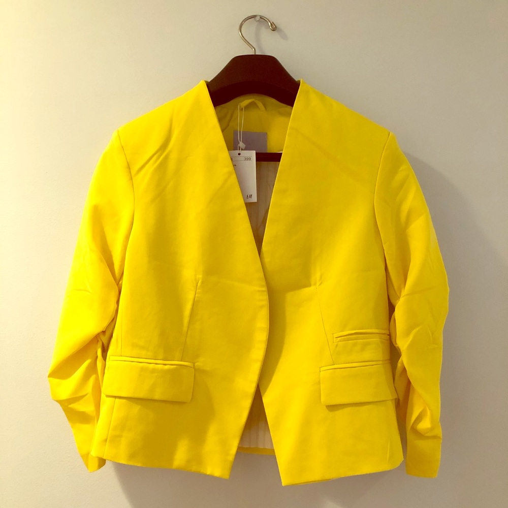 Brand new H&M Yellow classic blazer